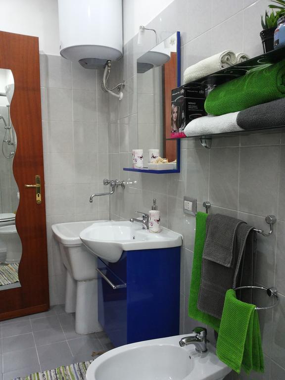 נאפולי San Nicola Apartment Blu מראה חיצוני תמונה